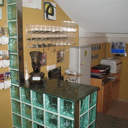 Hostal Campestre La Cisterniga Exterior photo