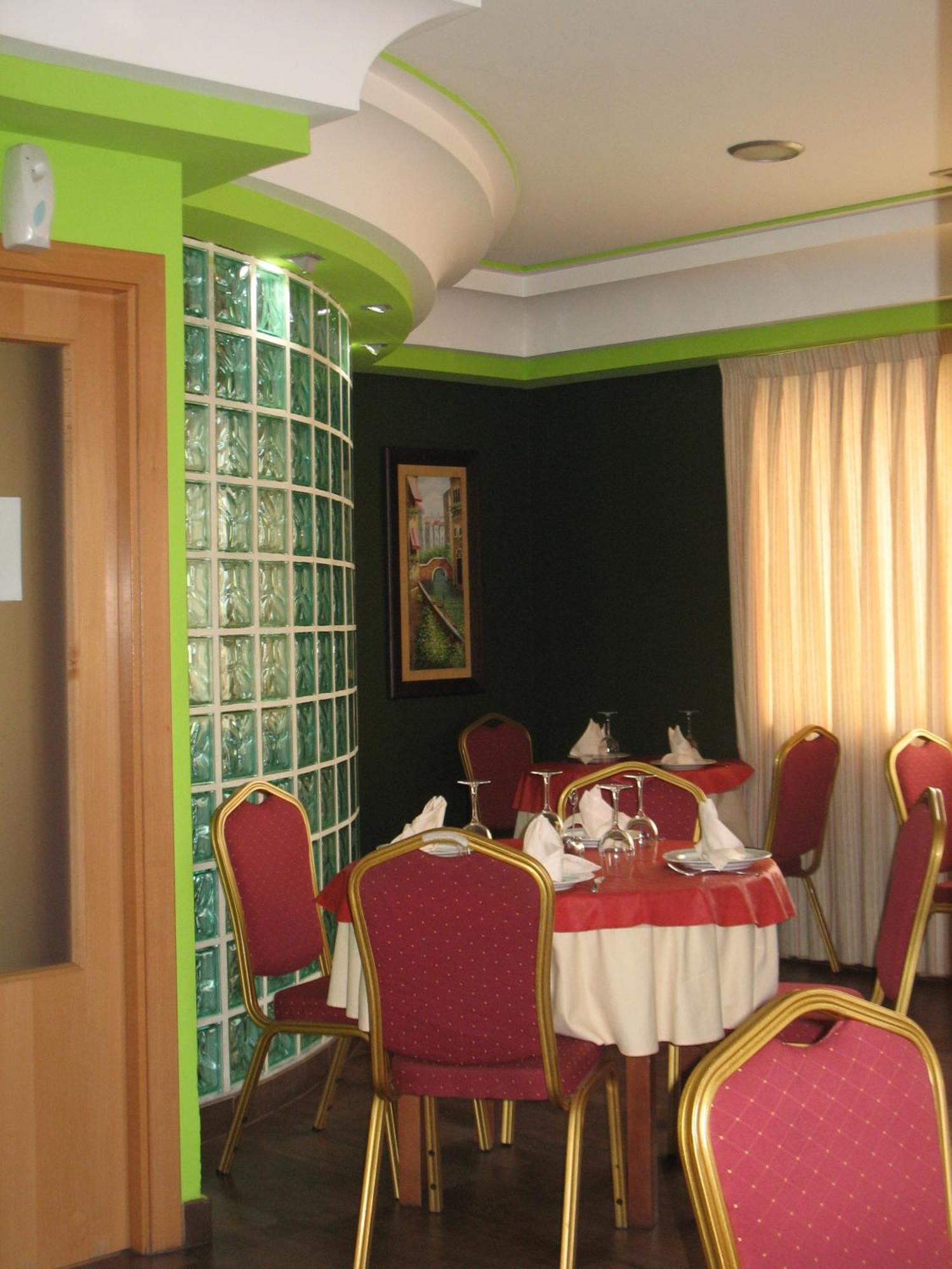 Hostal Campestre La Cisterniga Exterior photo
